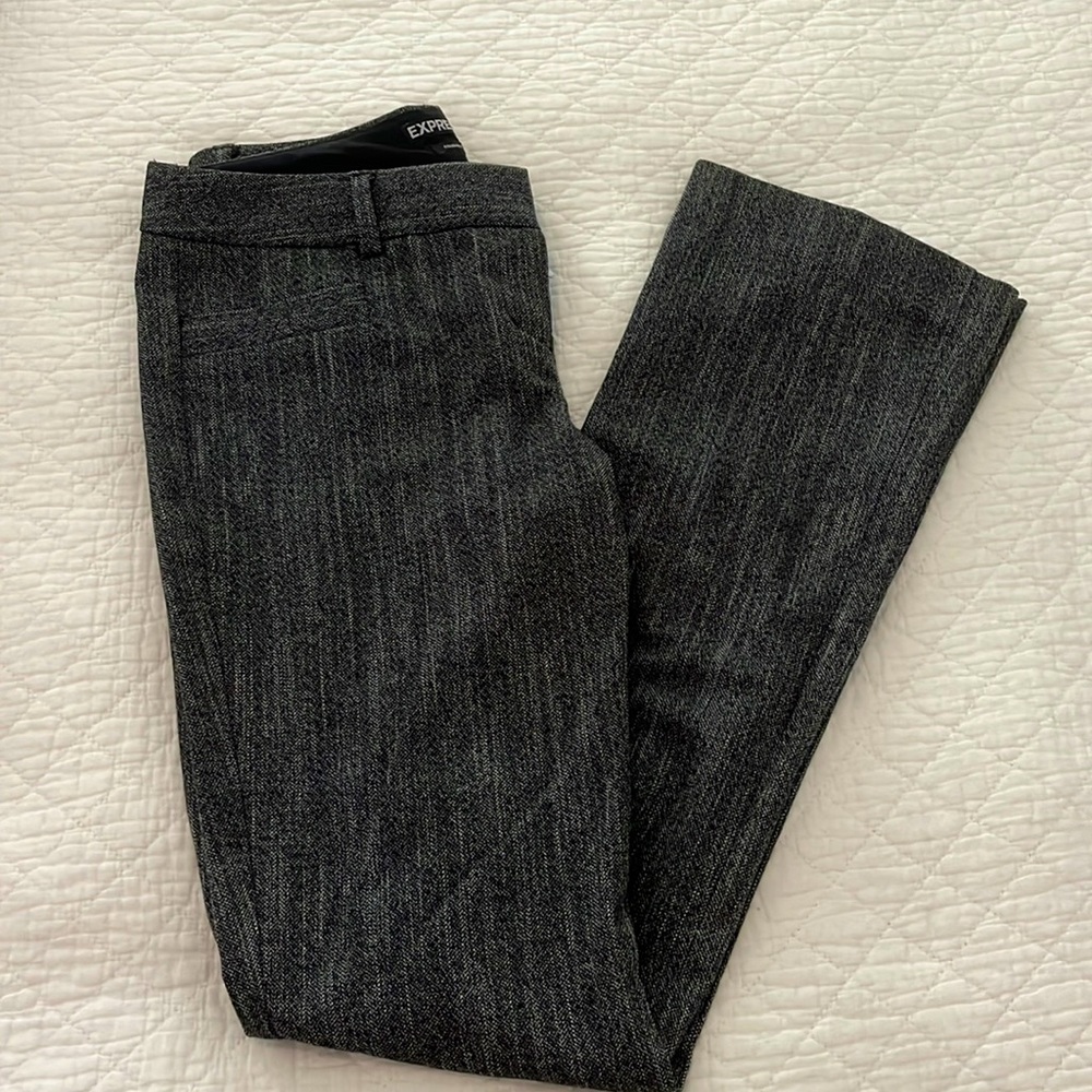 Express Charcoal Heather pattern Twill Boot cut Lenth Columnist Pant, size 0